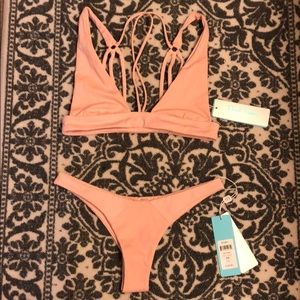 ✨Beach Bunny Bikini✨